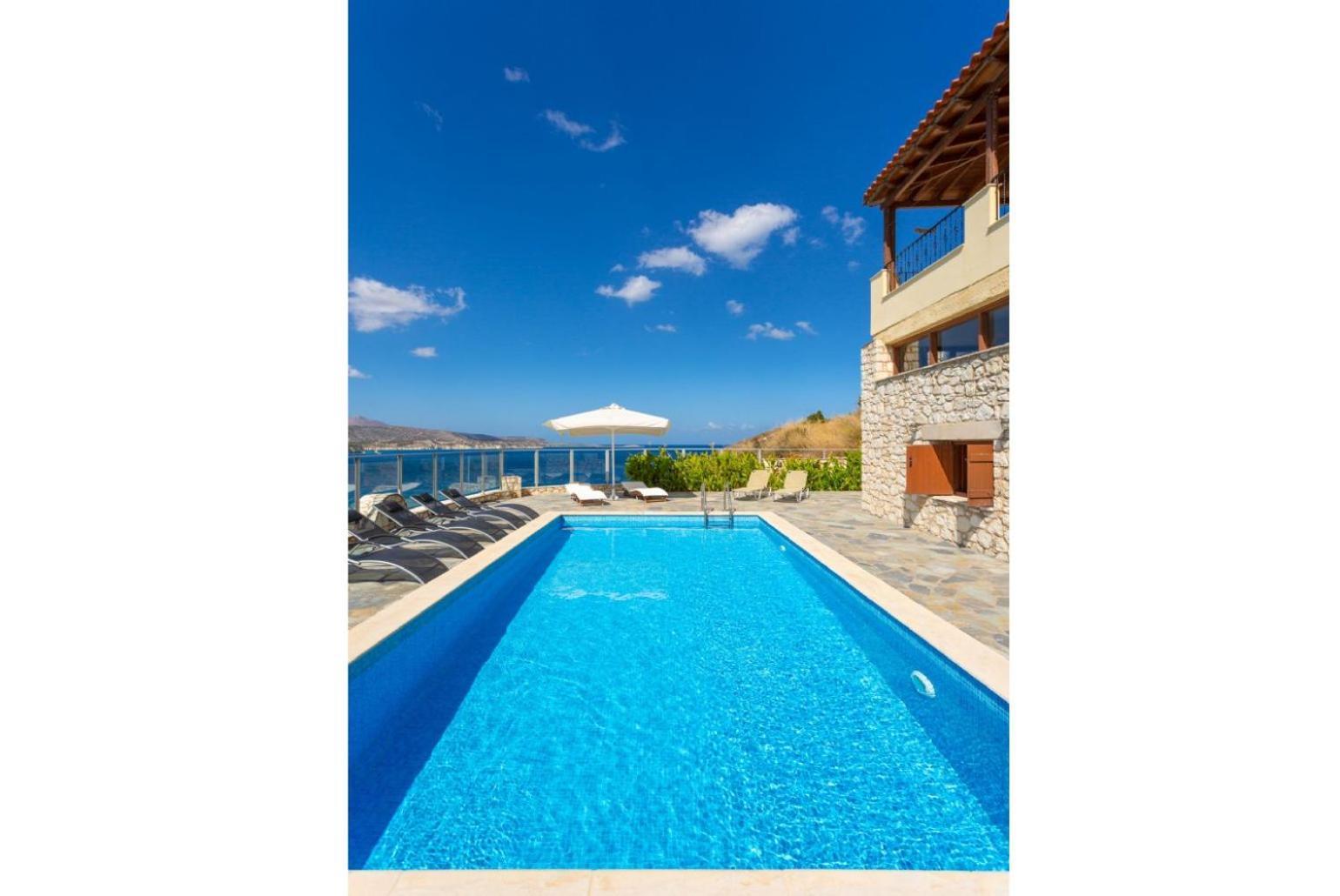 Вилла Souda Bay View Kalami  Экстерьер фото